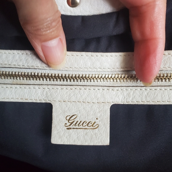 Gucci Leather Handbag - Picture 4 of 16